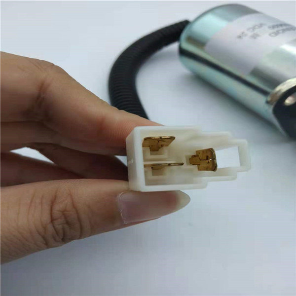 3935650 Driehoekige de Solenoïdeklep van het Stopeinde Geschikt voor het Graafwerktuig Engine Parts van Cummins 6CT